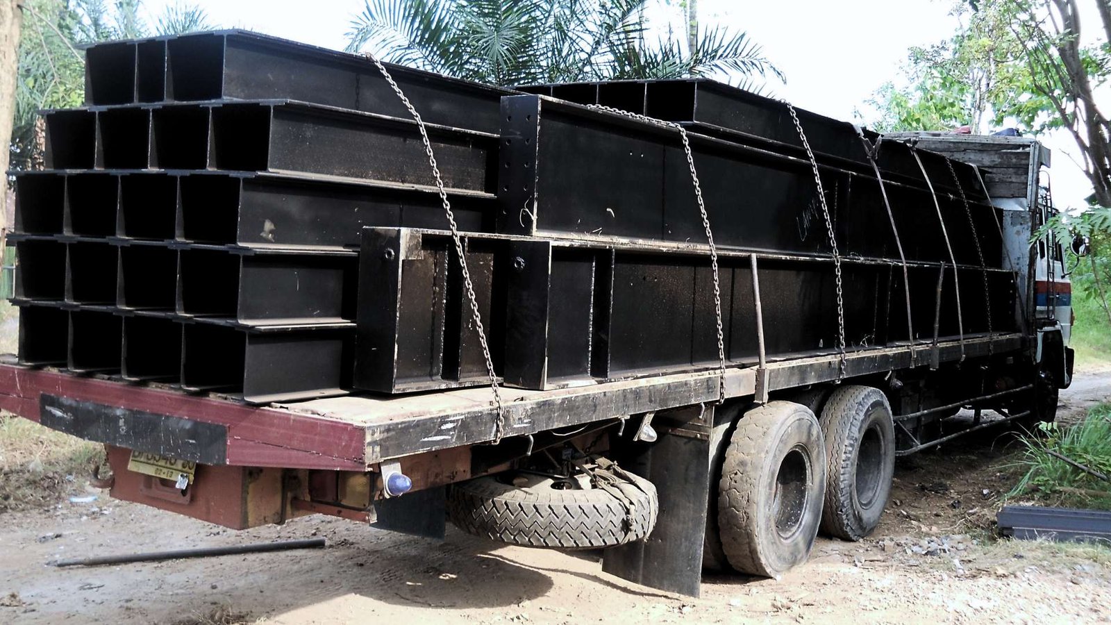 Laboratory Scale Image